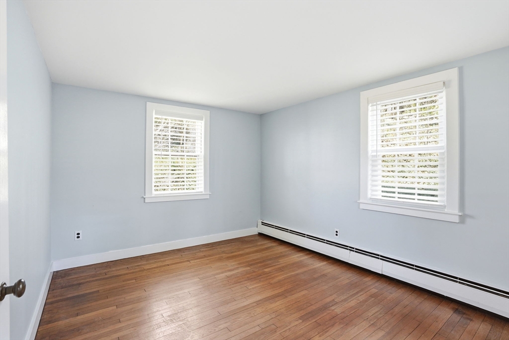 512 Spring Street Marshfield, MA 02050 - Photo 20 of 34