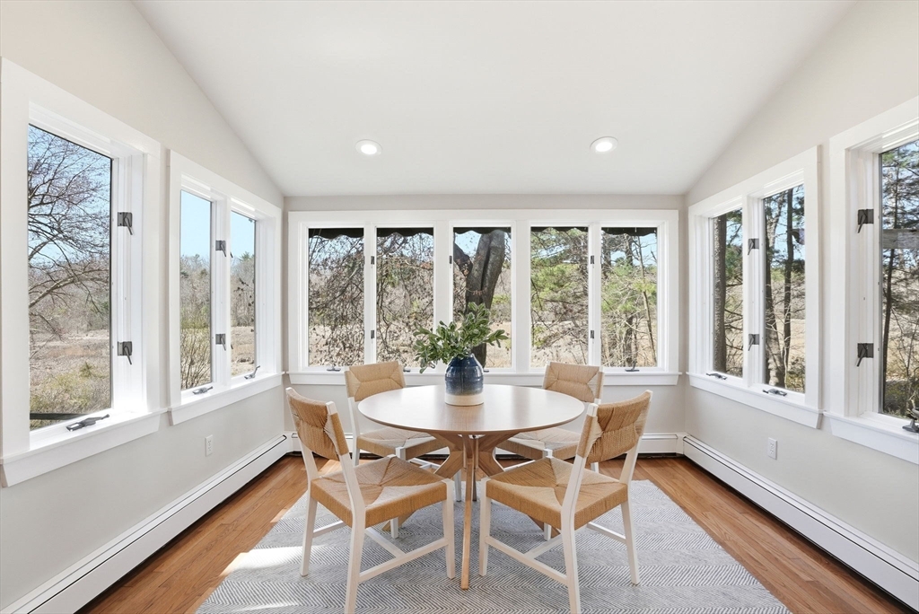 512 Spring Street Marshfield, MA 02050 - Photo 7 of 34