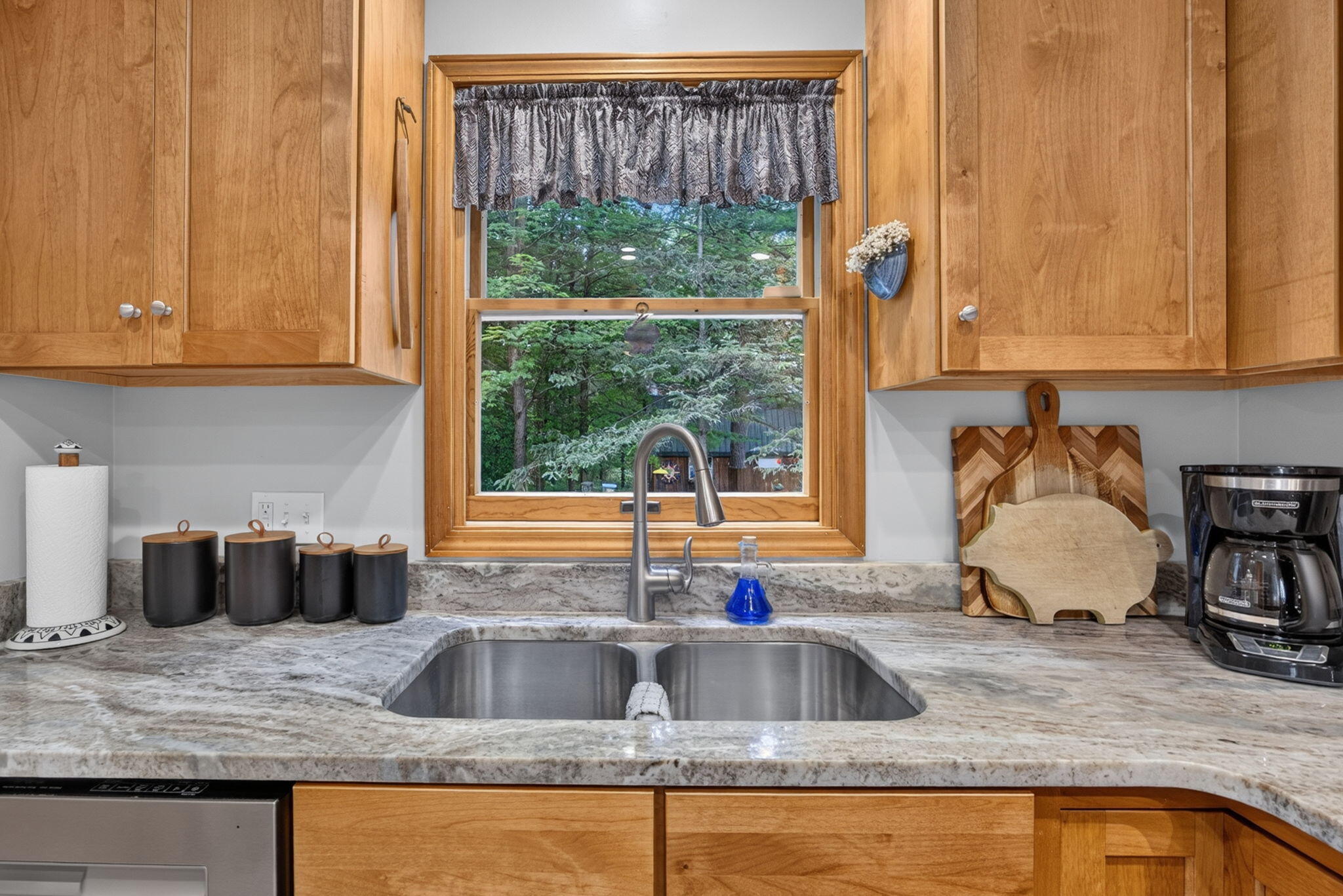 21643 11 Mile Road Big Rapids, MI 49307 - Photo 3 of 69 21-web-or-mls-035_3Y2A3678
