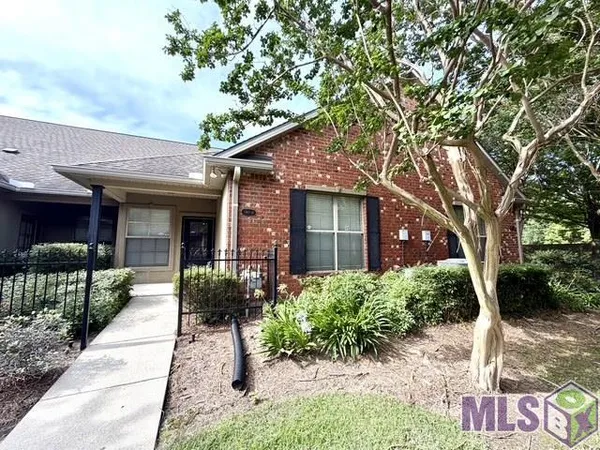 $219,900 | 9124 Old Hammond Highway, Unit 14, Baton Rouge, LA 70809