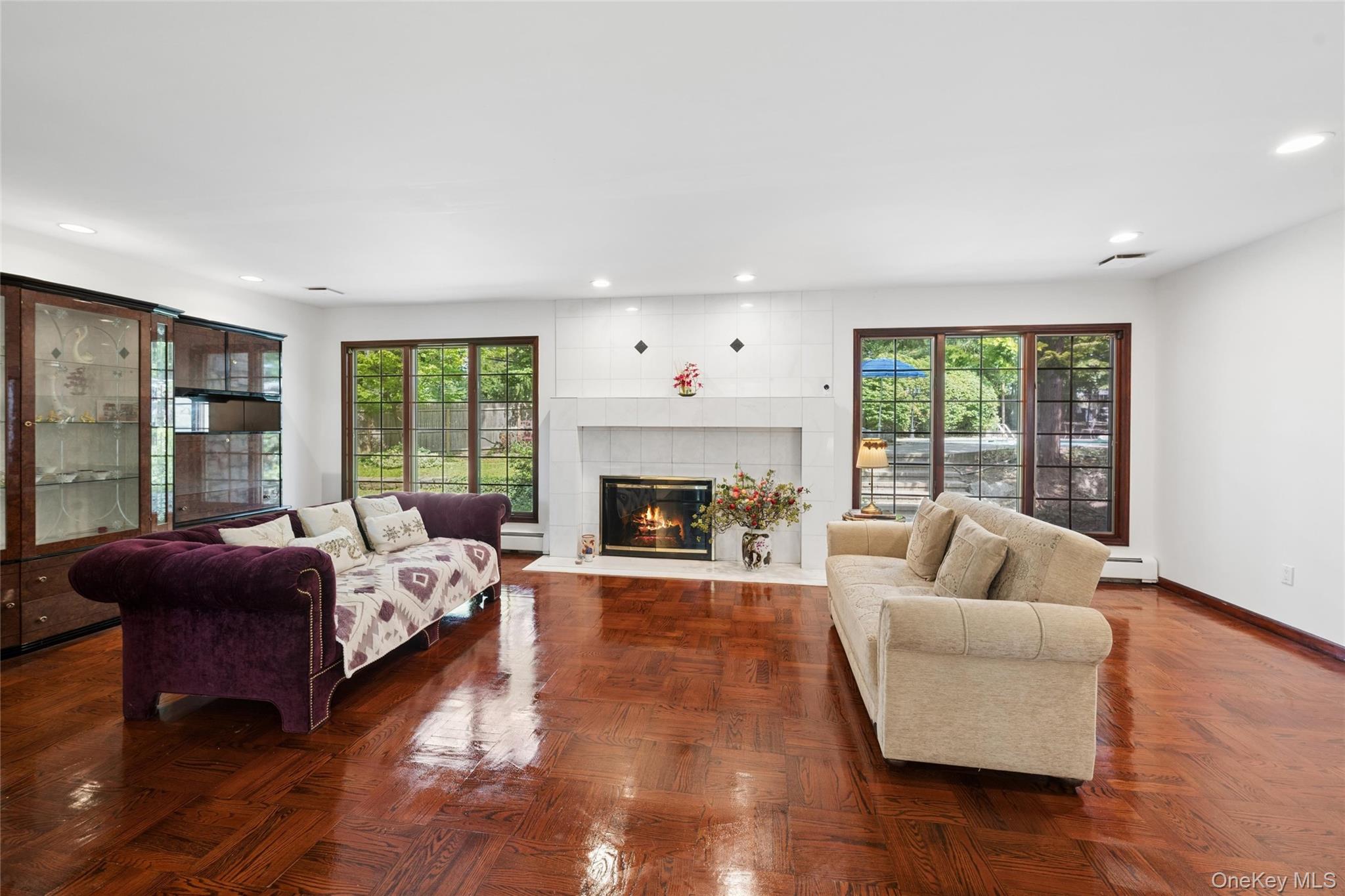 1 Engineers Road Roslyn, NY 11576 - Photo 6 of 39 Gallery Image 6
