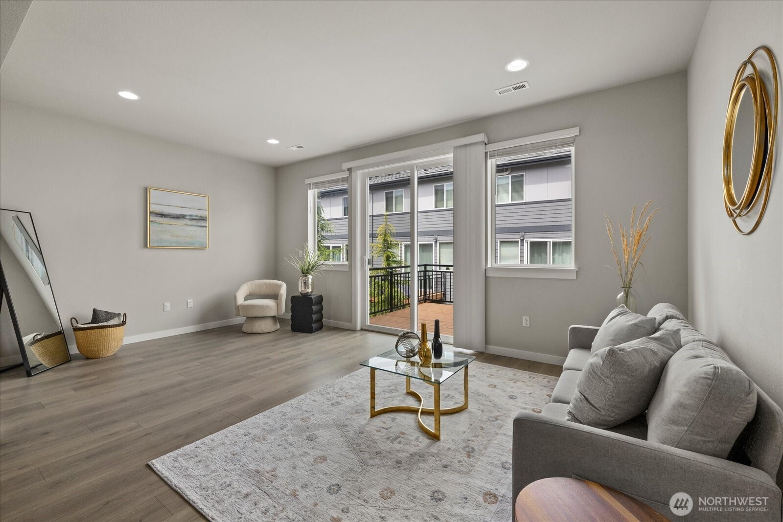 19404 36th Avenue Southeast, Unit D Bothell, WA 98012 - Photo 3 of 33