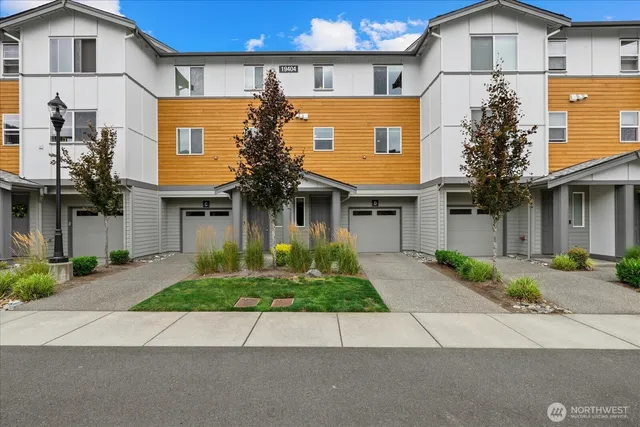 $764,995 | 19404 36th Avenue Southeast, Unit D, Bothell, WA 98012