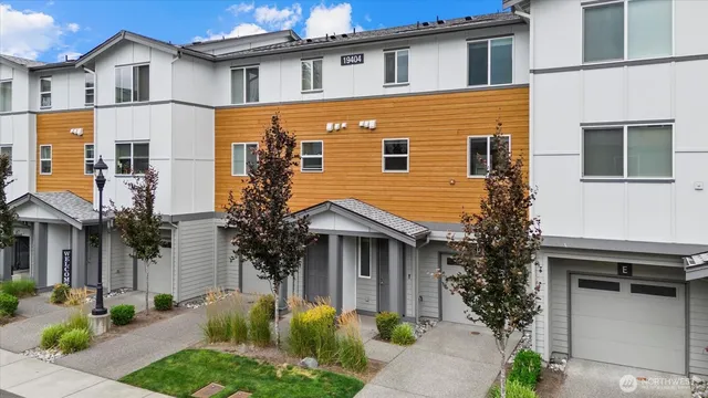 $764,995 | 19404 36th Avenue Southeast, Unit D, Bothell, WA 98012
