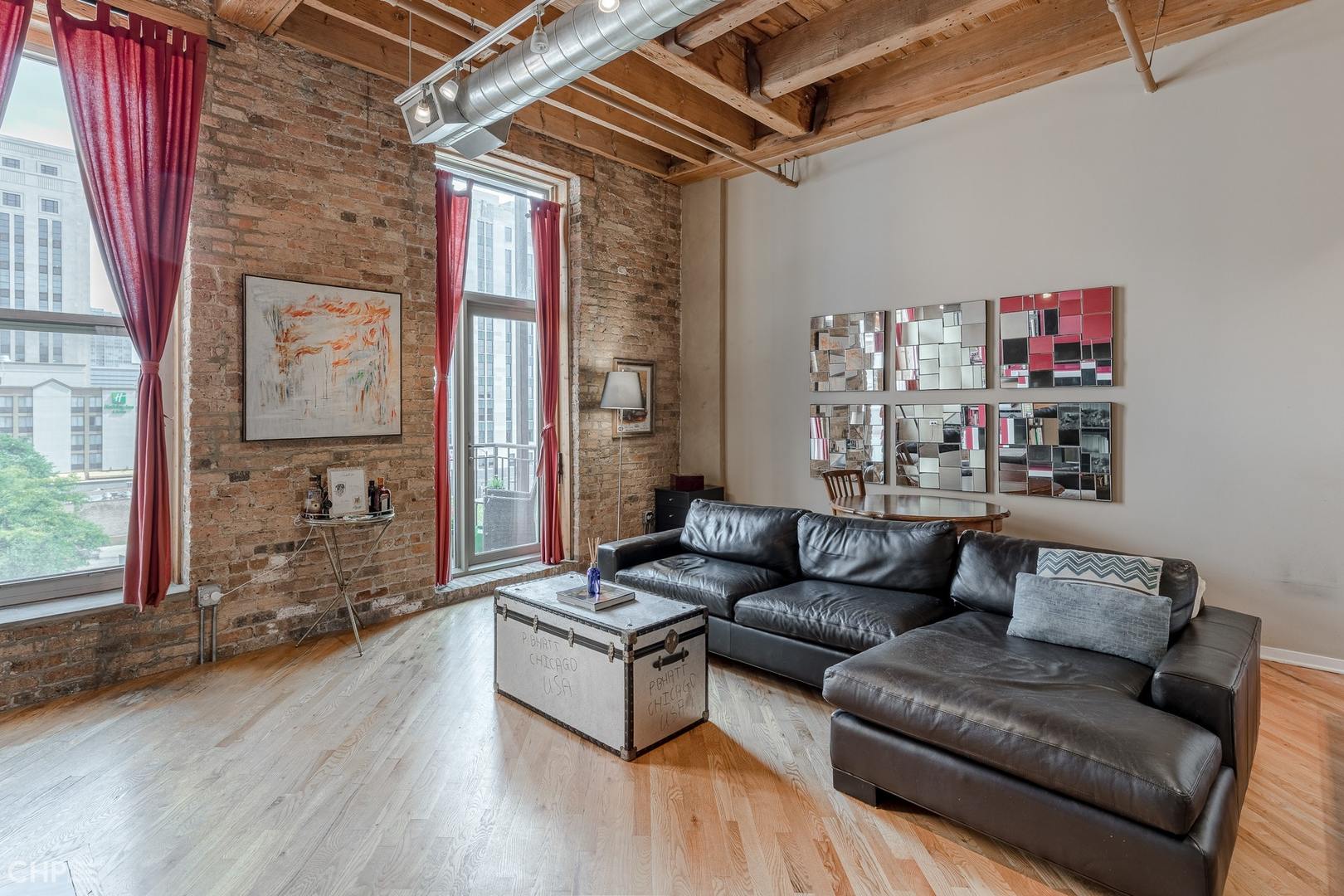 550 West Harrison Street, Unit 452 Chicago, IL 60607 - Photo 4 of 14