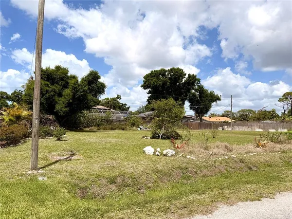 $299,000 | 340 Azalea Road, Venice, FL 34293