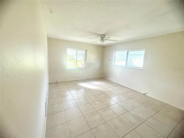 $299,000 | 340 Azalea Road, Venice, FL 34293