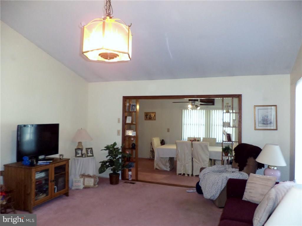 115 Jennings Road Manahawkin, NJ 08050 - Photo 5 of 17 Gallery Image 5