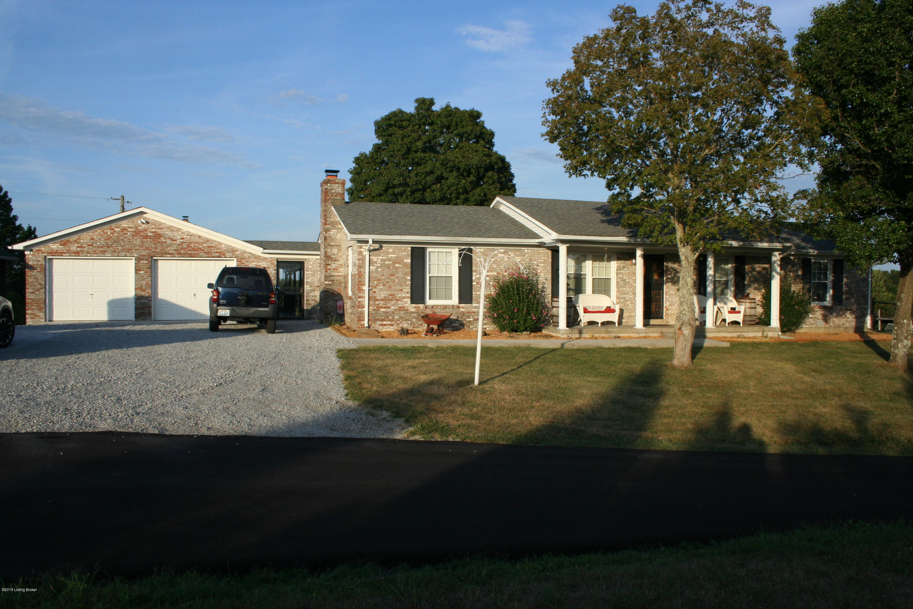 1104 Long Road Lawrenceburg, KY 40342 - Photo 1 of 35 Front