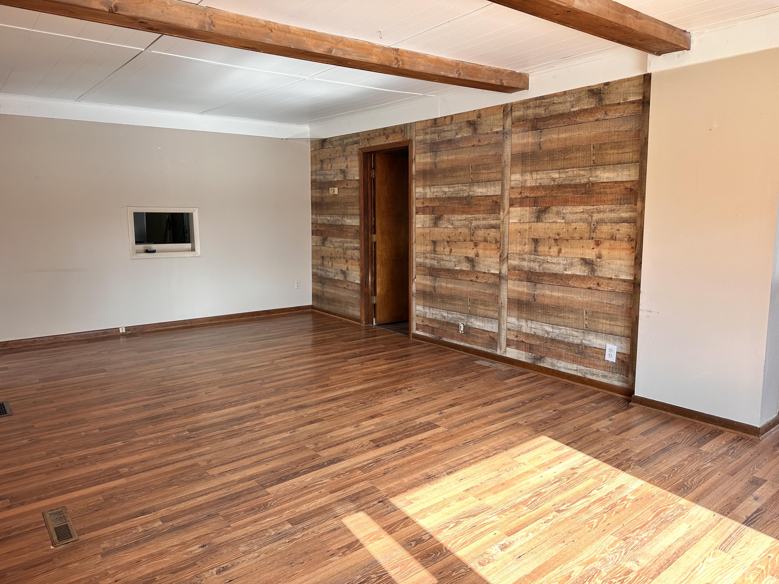 8042 Short Street Clinton, MI 49236 - Photo 13 of 31 IMG_2935