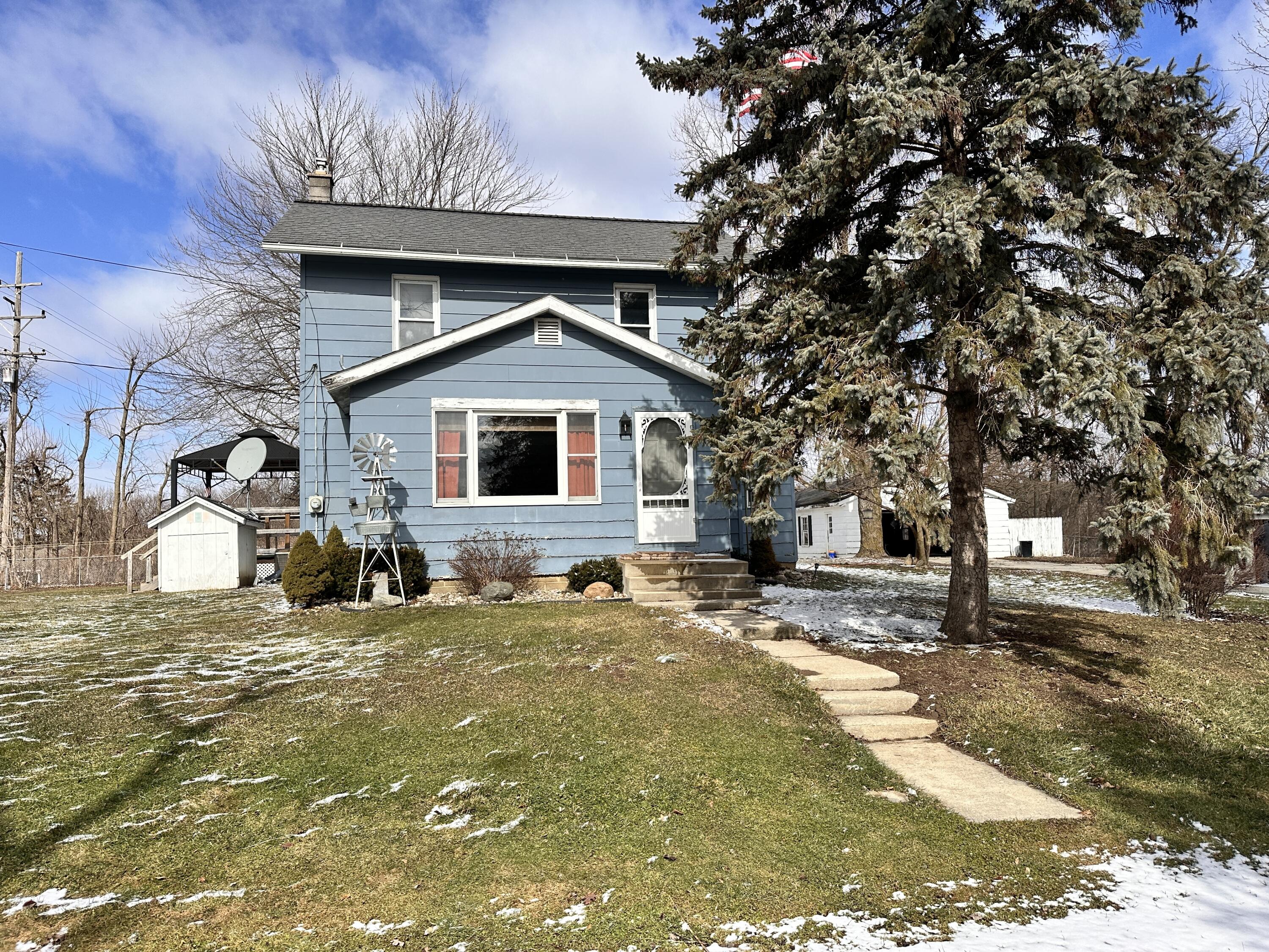 8042 Short Street Clinton, MI 49236 - Photo 2 of 31 IMG_3019