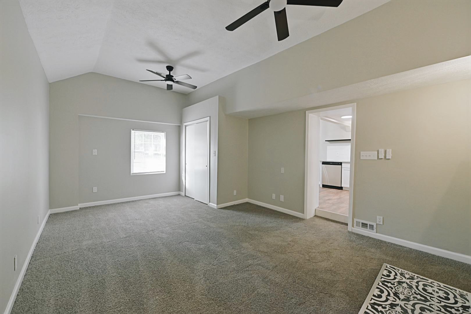4028 Cossell Road Indianapolis, IN 46222 - Photo 13 of 29 Gallery Image 13