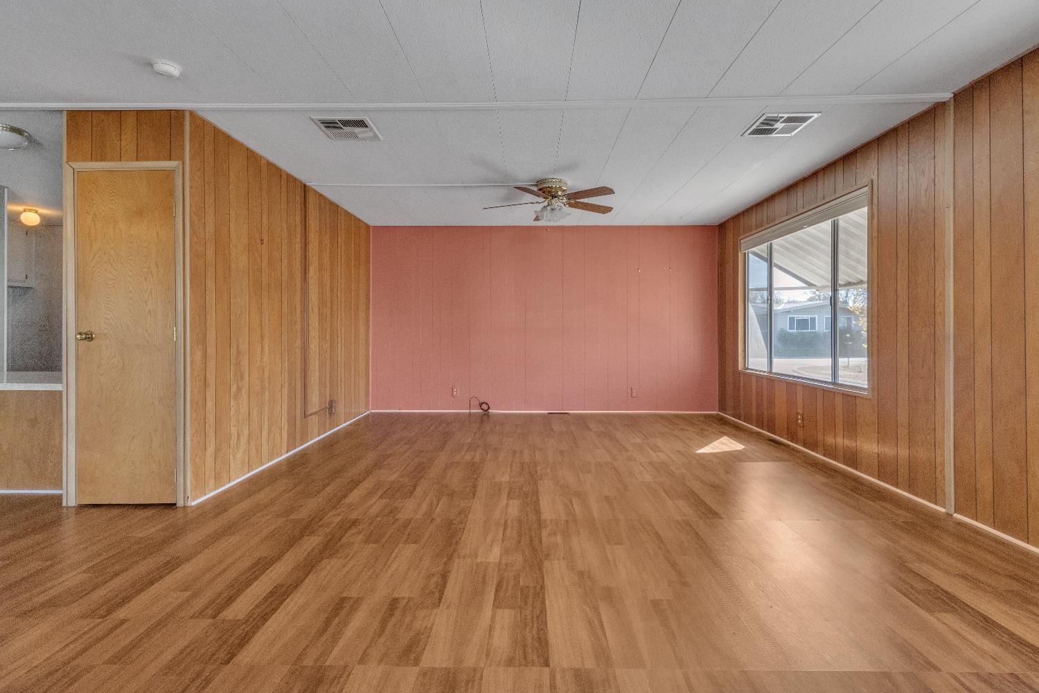 2621 Prescott Road, Unit 40 Modesto, CA 95350 - Photo 7 of 58 Gallery Image 7