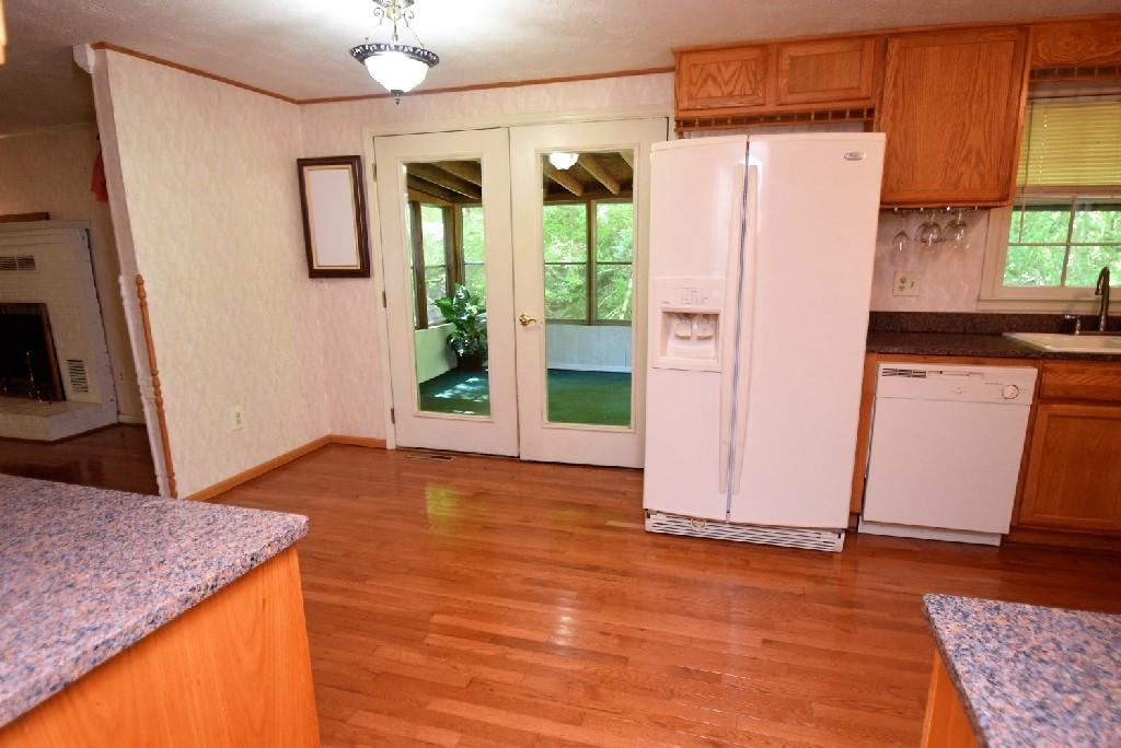 6348 Back Creek Road Boones Mill, VA 24065 - Photo 6 of 39 DSC_0016