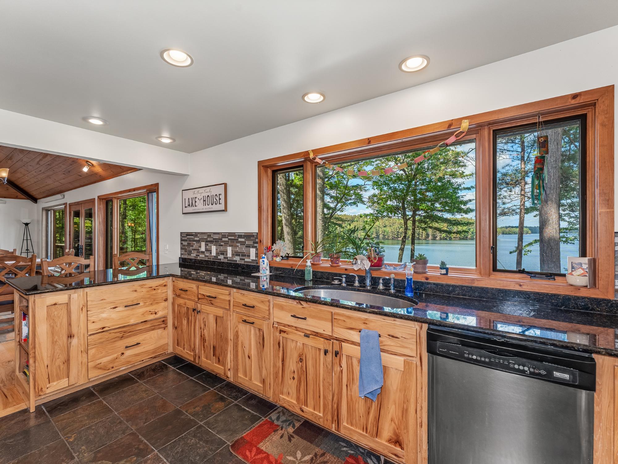10150 Cove Road Minocqua, WI 54548 - Photo 15 of 42 Gallery Image 15