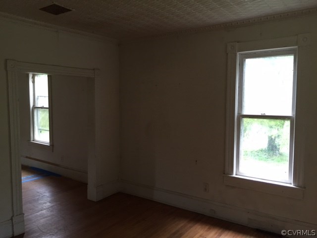 4067 Spring Grove Avenue Spring Grove, VA 23881 - Photo 5 of 12 Gallery Image 5
