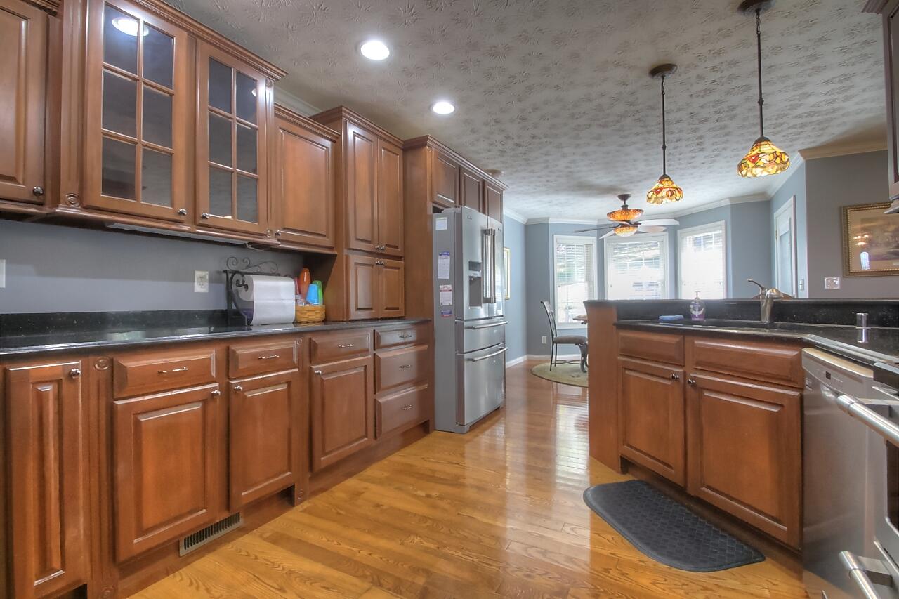 2320 Lily Road London, KY 40744 - Photo 24 of 80 71A15322-98A3-4007-9512-A4099630C7F9