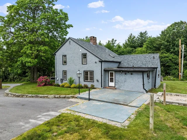 $775,700 | 16 Morses Lane, Acushnet, MA 02743