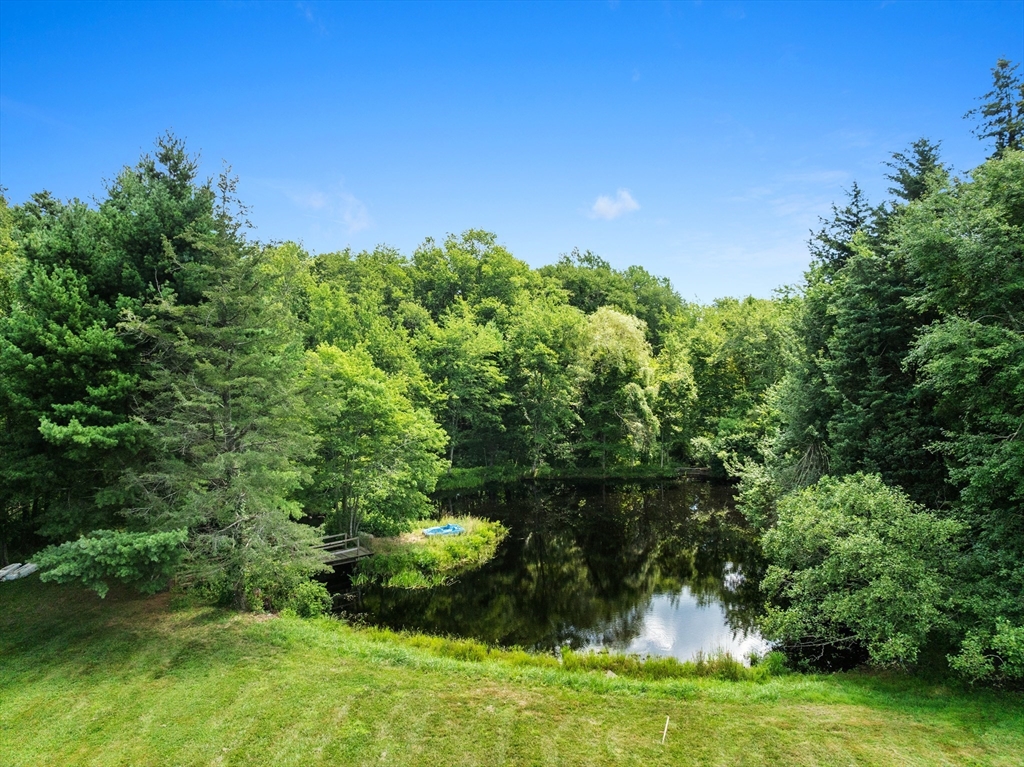 16 Morses Lane Acushnet, MA 02743 - Photo 9 of 42