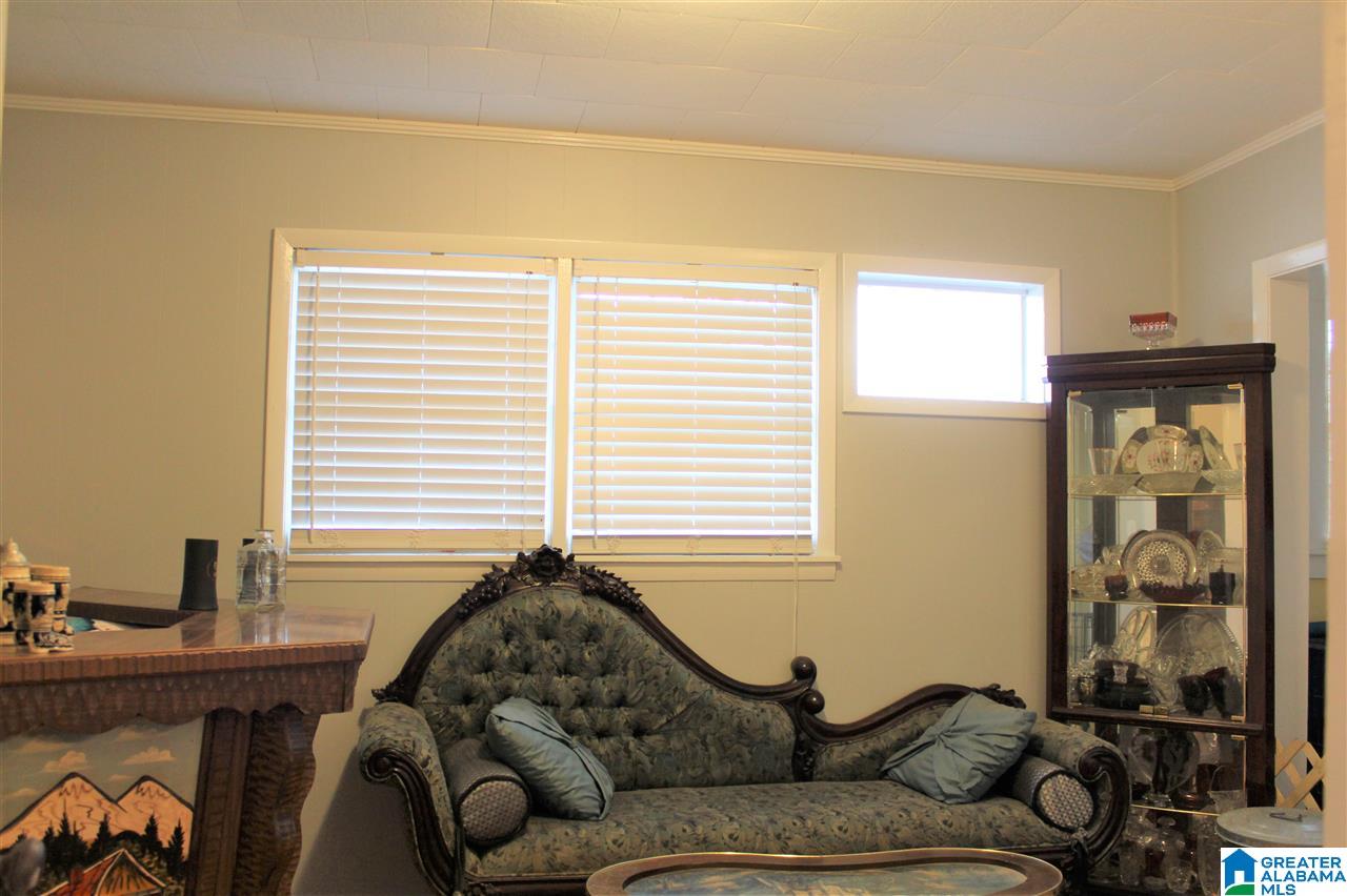 201 Adams Avenue West Oneonta, AL 35121 - Photo 26 of 37