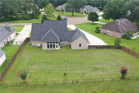 $500,000 | 196 Chantilly Loop, Pearl River, LA 70452