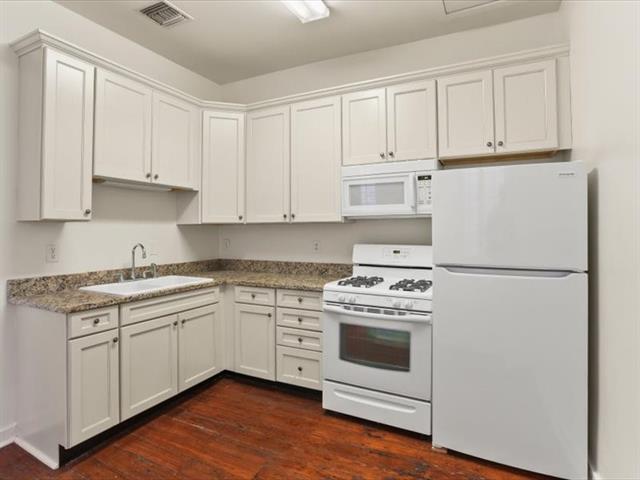 811 Decatur Street, Unit 3 New Orleans, LA 70116 - Photo 11 of 14