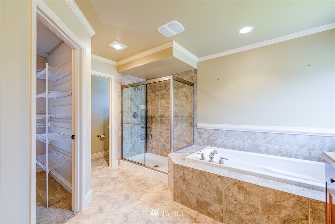 20200 86th Place Northeast Bothell, WA 98011 - Photo 14 of 23