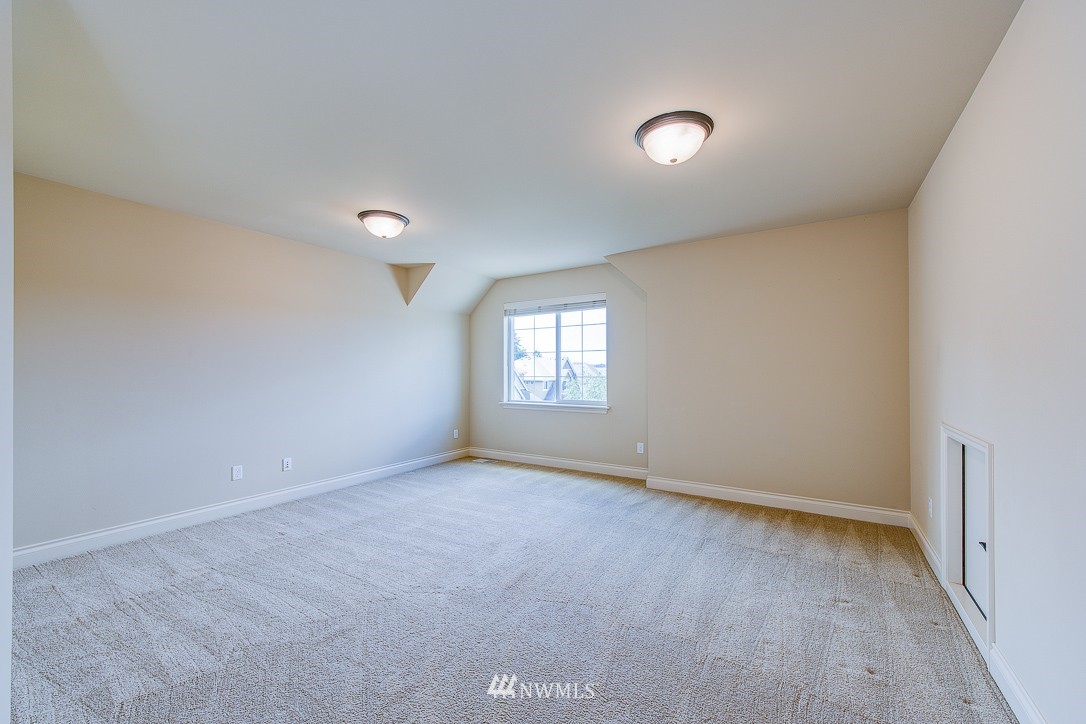 20200 86th Place Northeast Bothell, WA 98011 - Photo 15 of 23