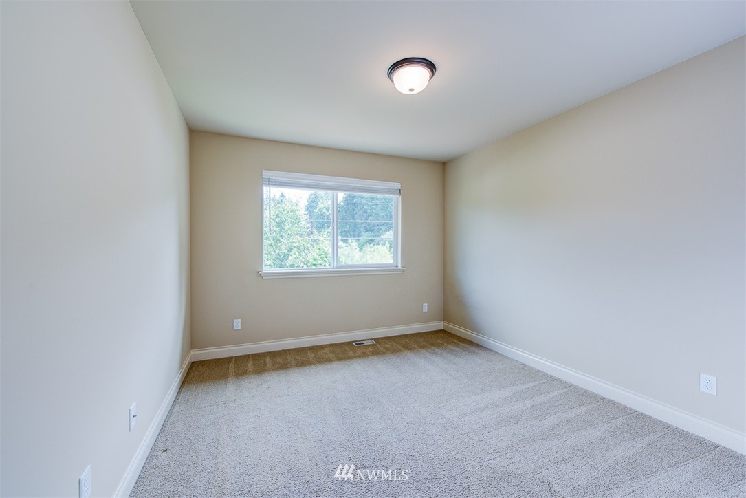 20200 86th Place Northeast Bothell, WA 98011 - Photo 18 of 23