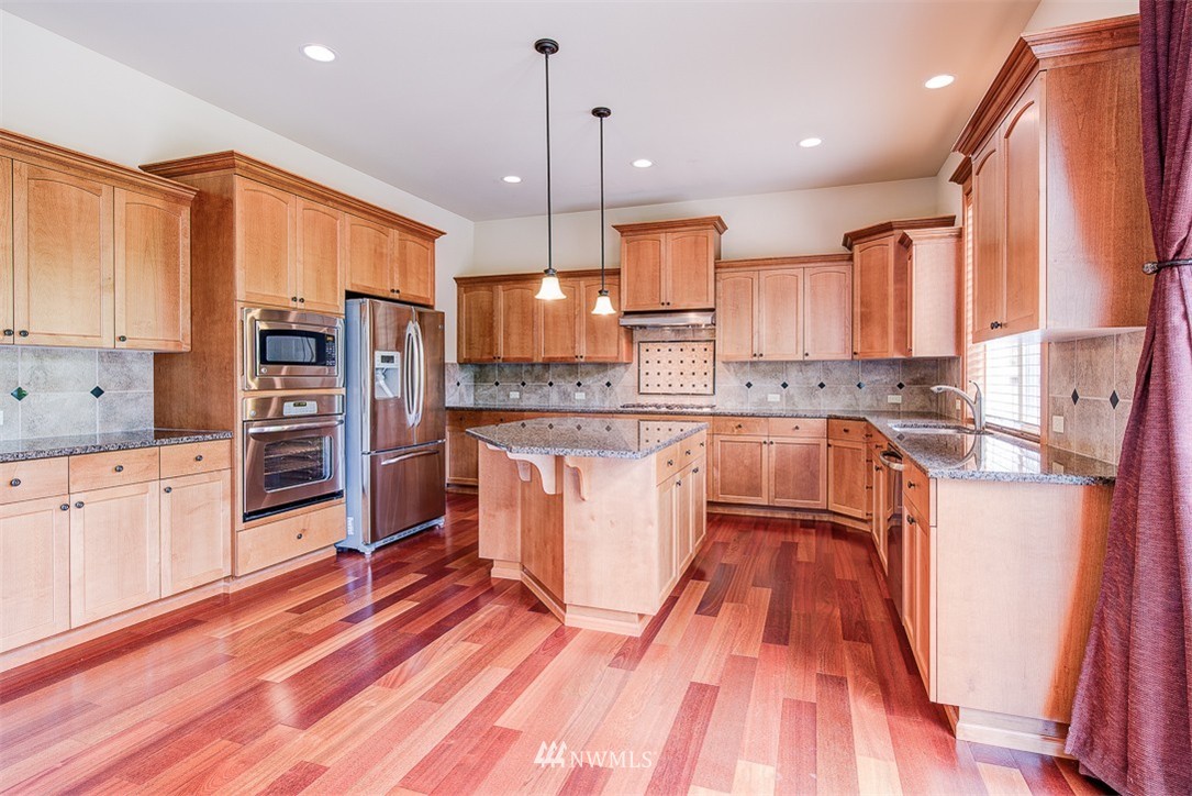 20200 86th Place Northeast Bothell, WA 98011 - Photo 8 of 23