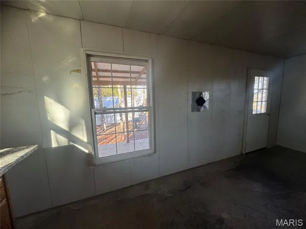 $180,000 | 42850 Maries Road 638, Dixon, MO 65459