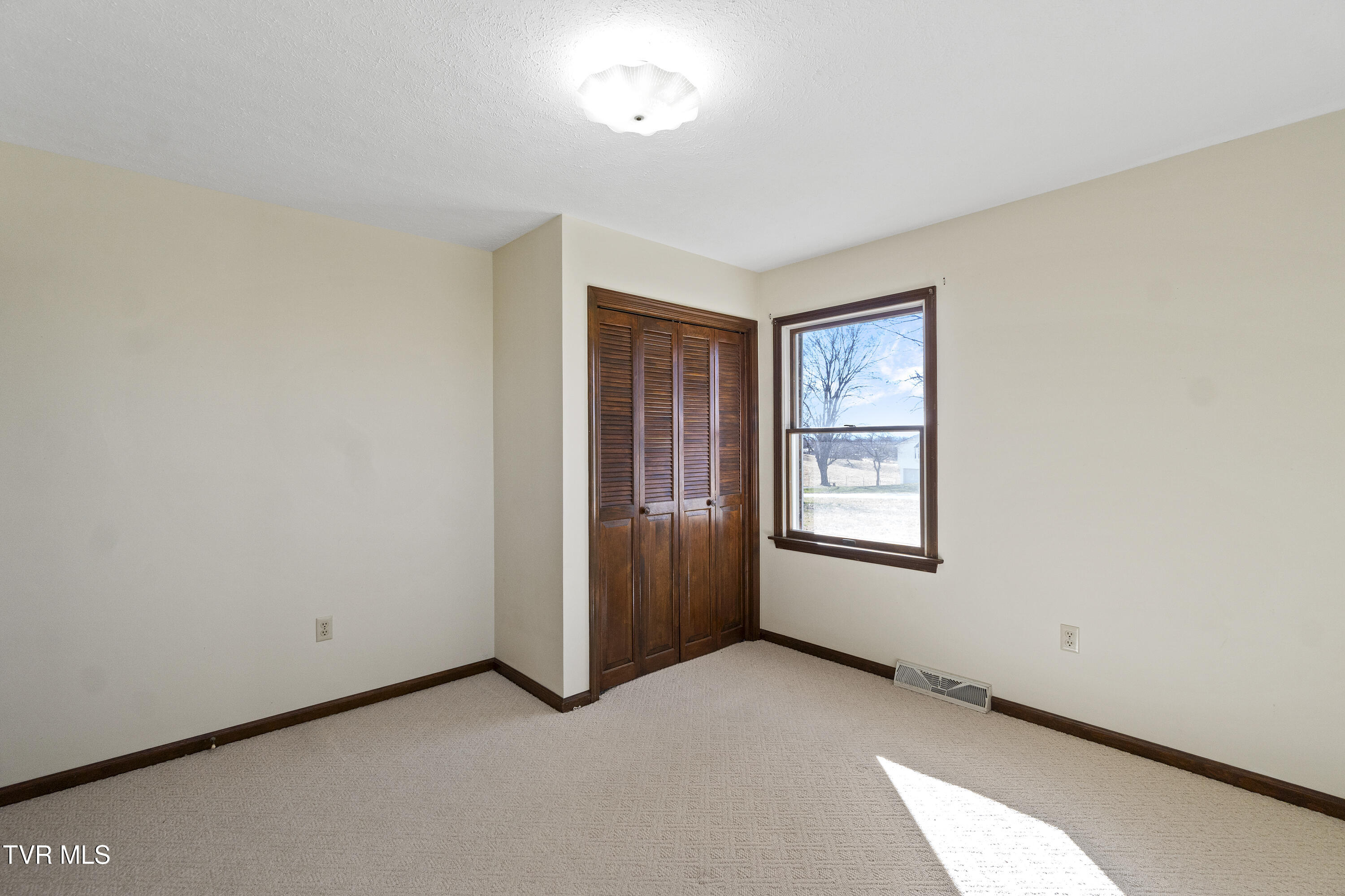 308 Norton Road Greeneville, TN 37745 - Photo 35 of 47 DSC08435