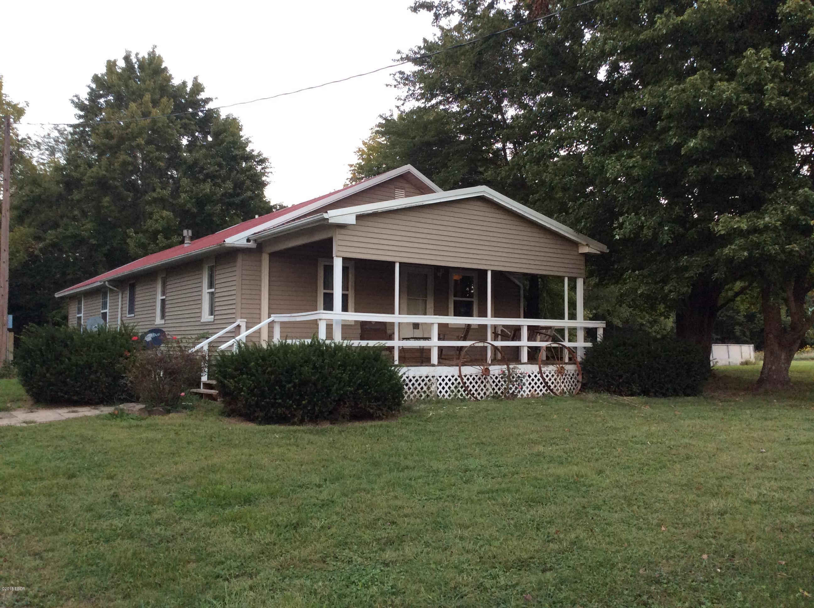 16486 East Campground Road Mount Vernon, IL 62864 - Photo 3 of 50 Gallery Image 3