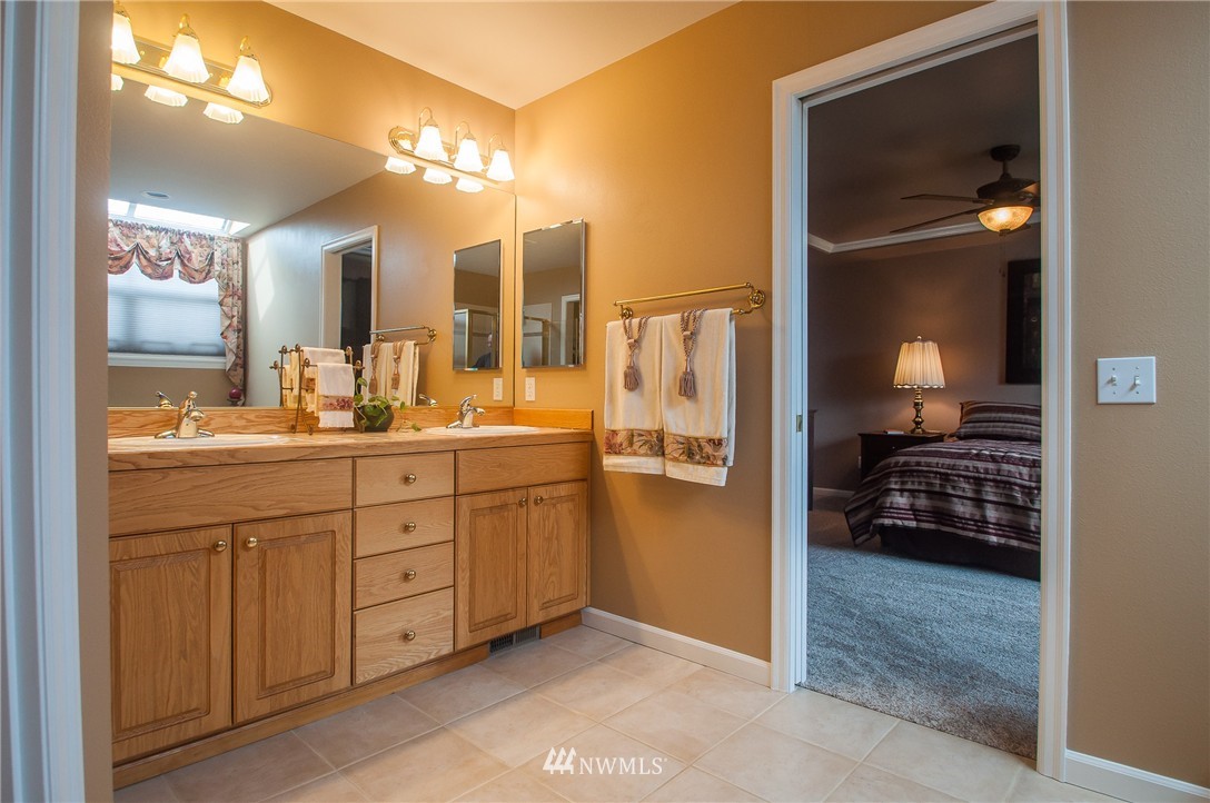 3202 178th Street Southeast Bothell, WA 98012 - Photo 14 of 25