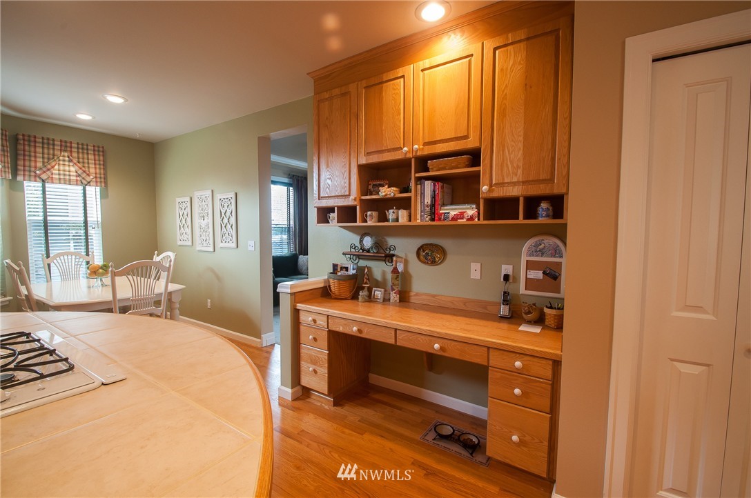 3202 178th Street Southeast Bothell, WA 98012 - Photo 8 of 25