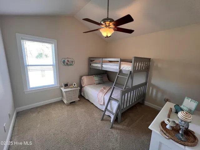 $2,300 | 324 Live Oak Street, Emerald Isle, NC 28594