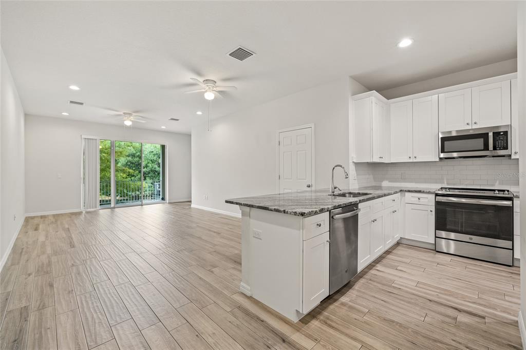 1950 Lake Ridge Boulevard Clearwater, FL 33763 - Photo 14 of 55