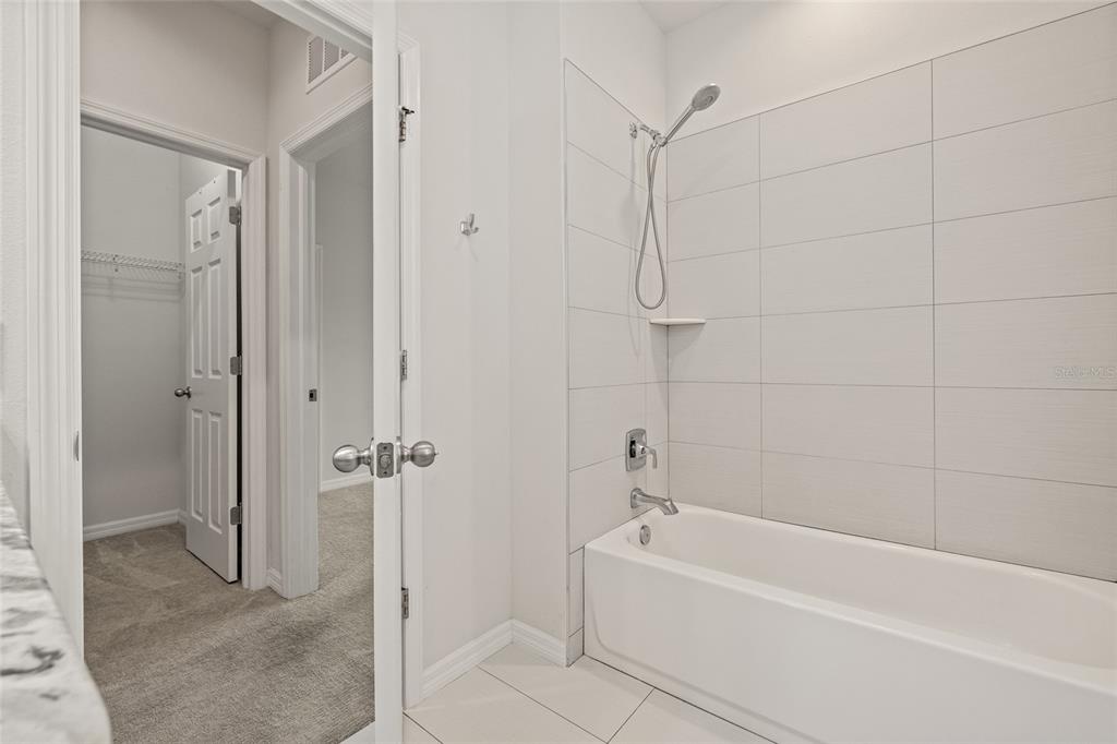 1950 Lake Ridge Boulevard Clearwater, FL 33763 - Photo 23 of 55