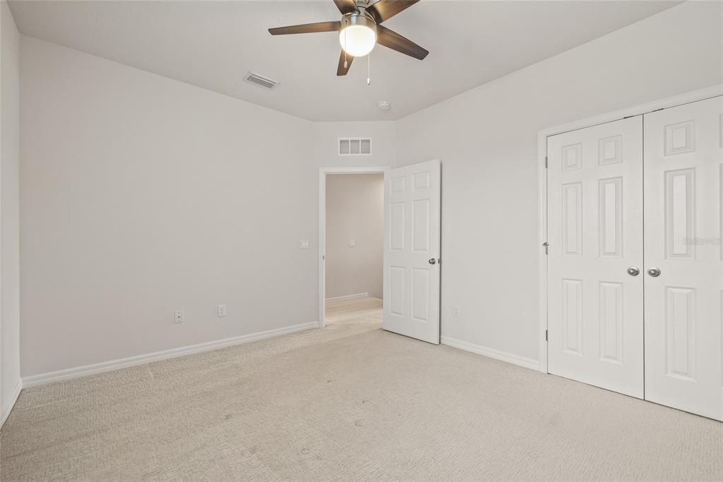 1950 Lake Ridge Boulevard Clearwater, FL 33763 - Photo 38 of 55