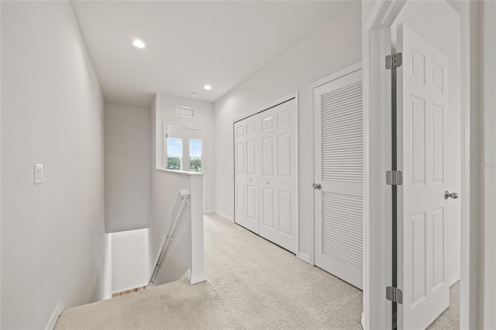 1950 Lake Ridge Boulevard Clearwater, FL 33763 - Photo 40 of 55