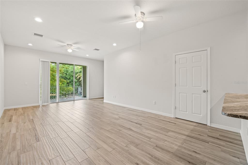 1950 Lake Ridge Boulevard Clearwater, FL 33763 - Photo 7 of 55