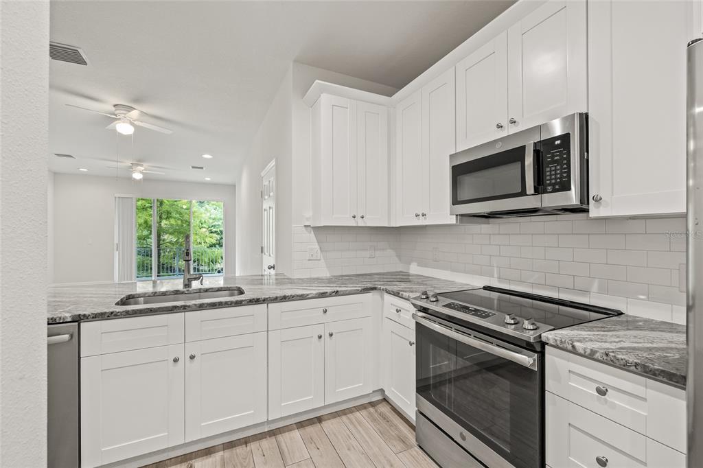 1950 Lake Ridge Boulevard Clearwater, FL 33763 - Photo 9 of 55