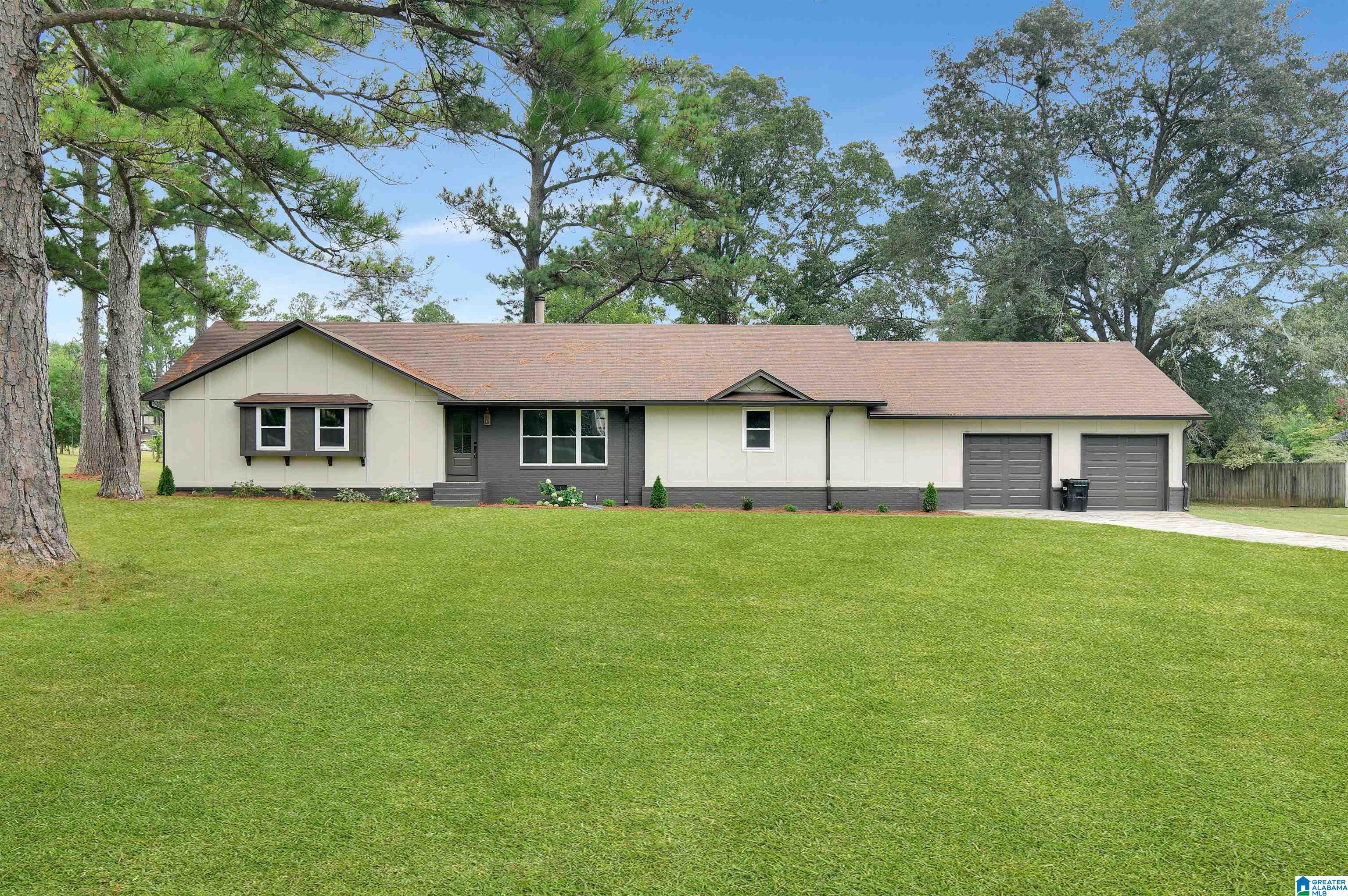 207 Friendship Circle Clanton, AL 35045 - Photo 5 of 40