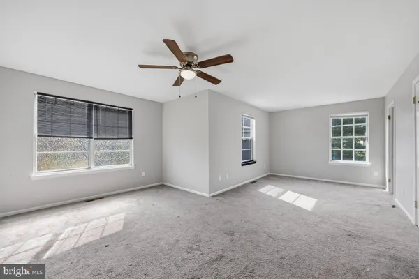 $550,000 | 14 South Ascot Court, Newtown, PA 18940