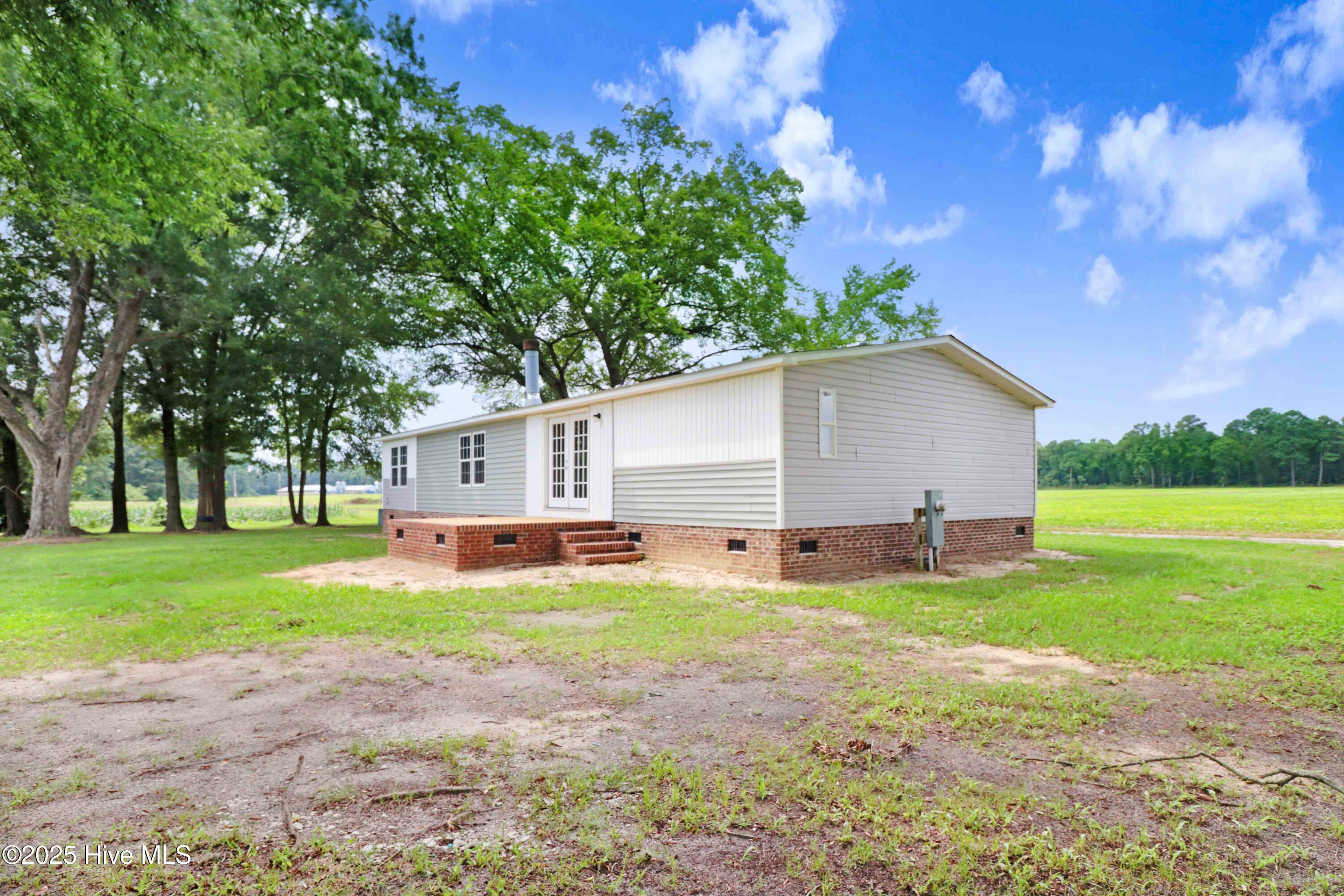 180 Oliver Herring Road Mount Olive, NC 28365 - Photo 19 of 23 04-180 Oliver Herring Rd-4