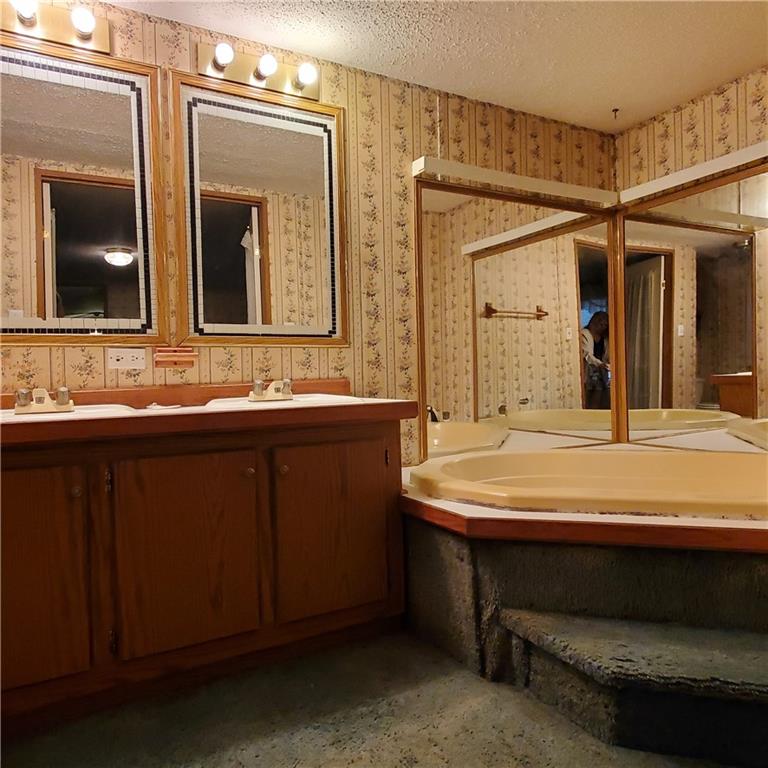 608 Amy Lane Butler, PA 16001 - Photo 8 of 18 a bathroom with a sink and a mirror