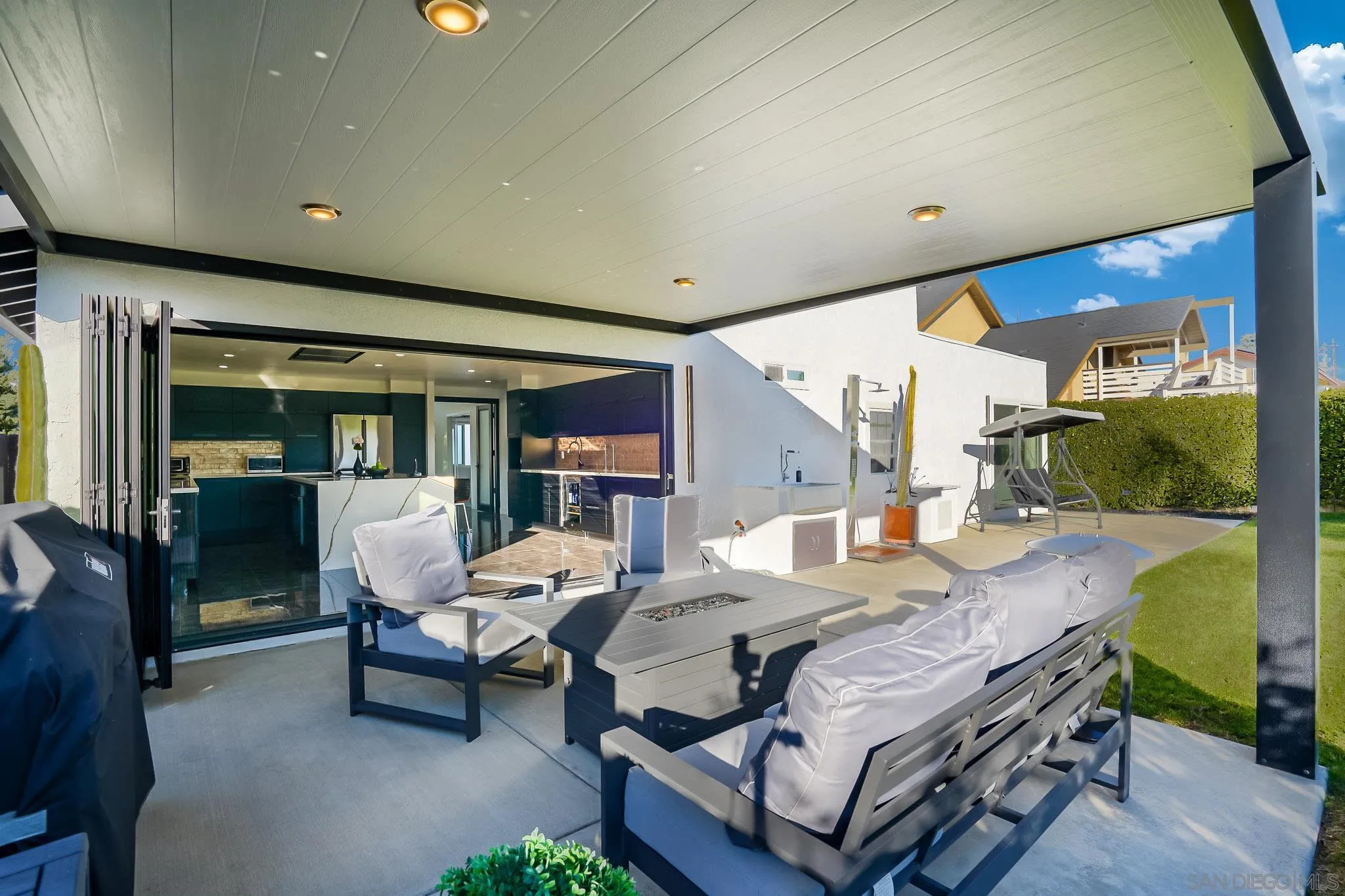 1517 Shields Avenue Encinitas, CA 92024 - Photo 14 of 37