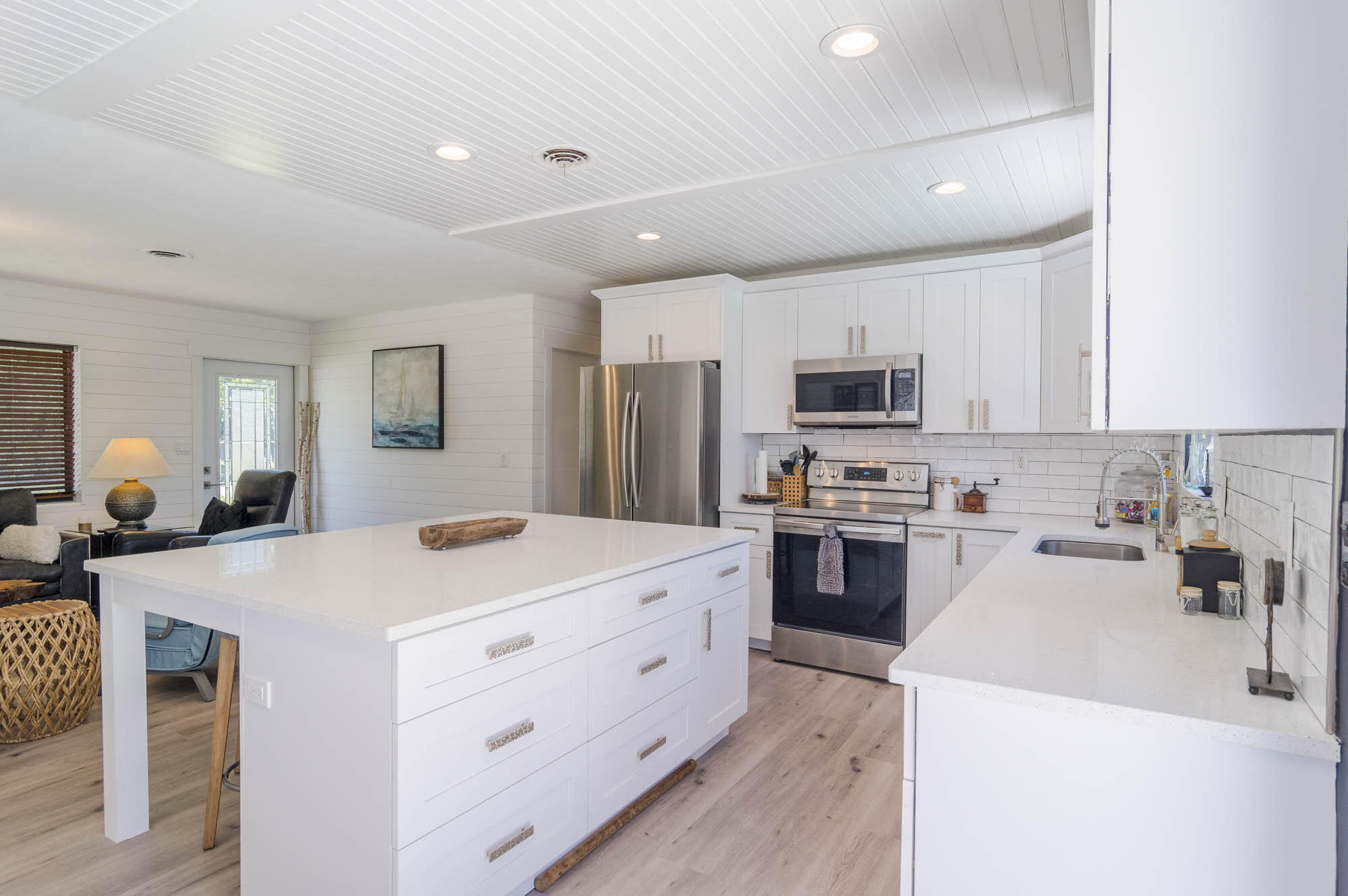 937 Firetree Road North Palm Beach, FL 33408 - Photo 8 of 29 _IMG3009