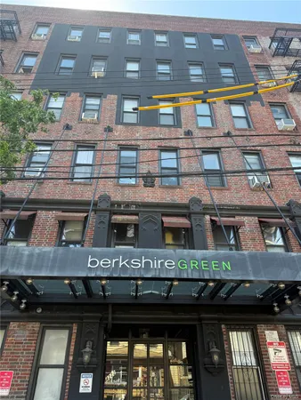 a picture of a building with a lot of windows