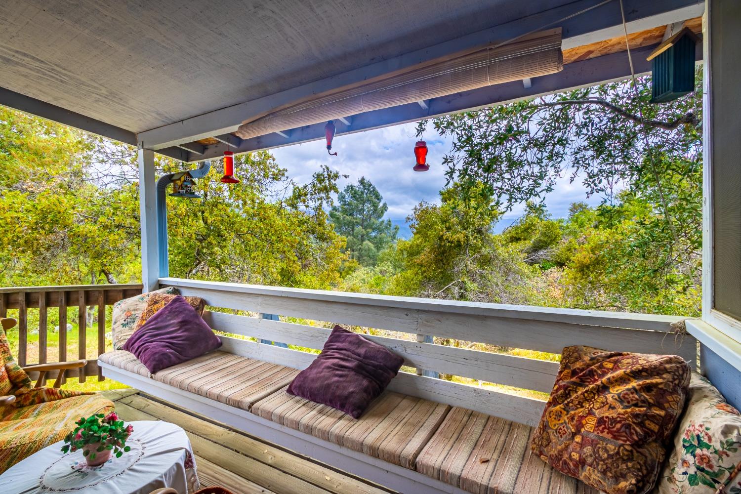 5090 Tiptop Road Mariposa, CA 95338 - Photo 28 of 46 a view of sitting area from balcony